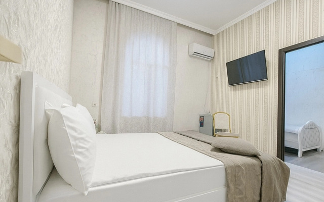 Отель Old Yerevan