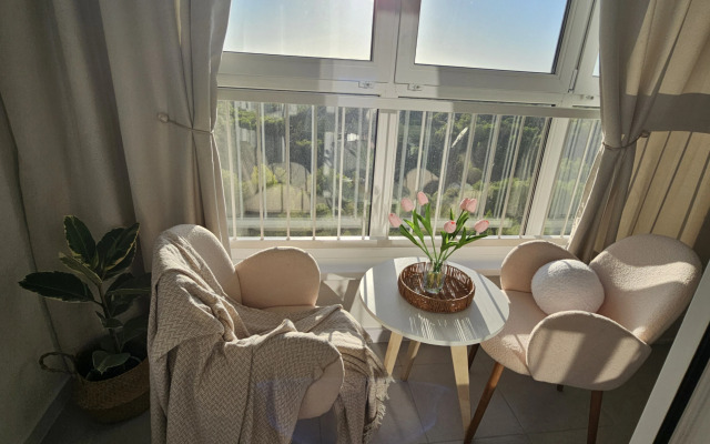 Uyutnaya Studiya S Vidom Na Berezovuyu Roschu Flat