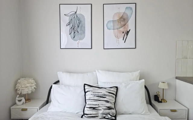 Квартира Видовая студия на 31 этаже