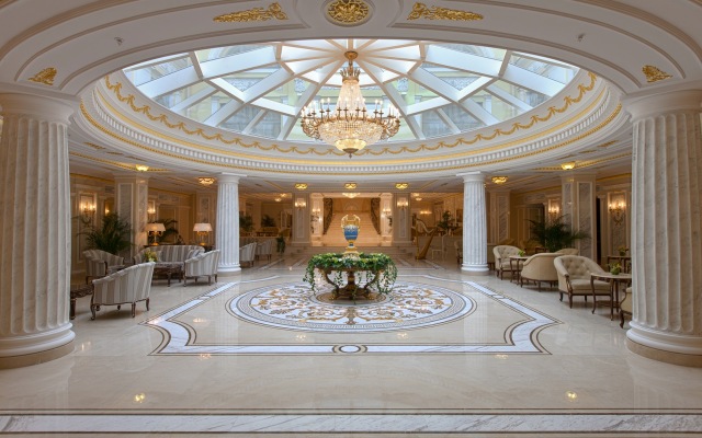 The State Hermitage Museum Official Hotel