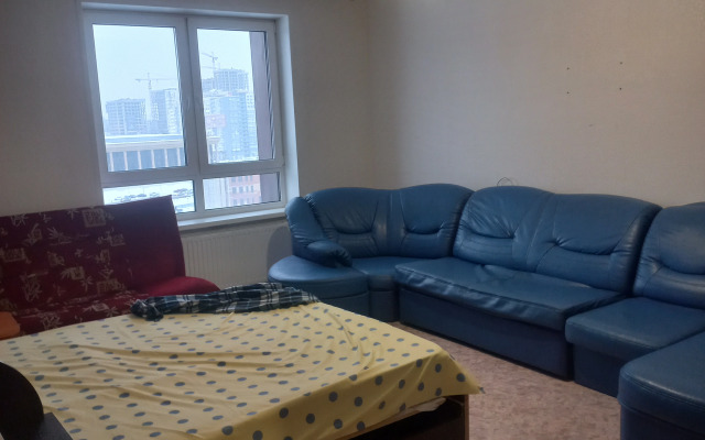 Апартаменты возле ТЦ Планета с 5 кроватями