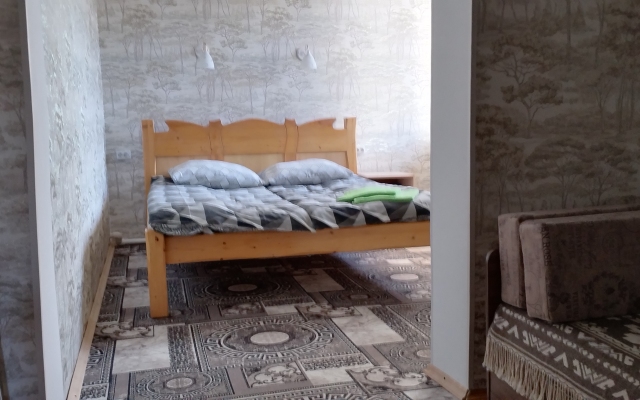 Nadezhda Living Quarters