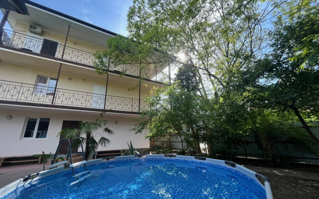 Zelenaya Dolina Guest House