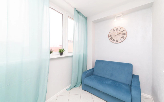 Uyutnaya Kvartira Vozle Parka Flat