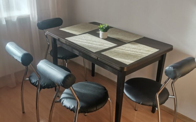 2kv Gudvin TC Magellan stil'naya na 50 let oktyabrya 29 Apartments