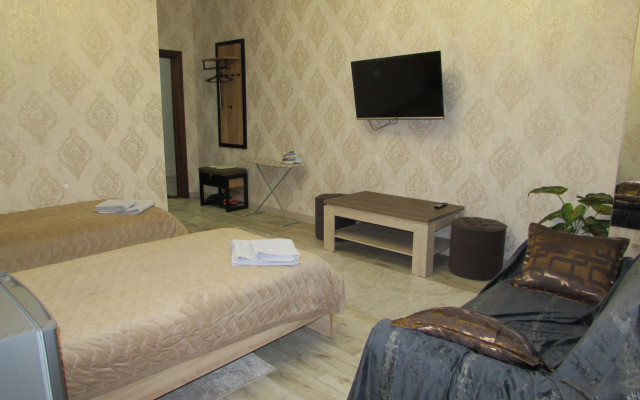 13 Zhemchuzhina Kaspiya Living Quarters