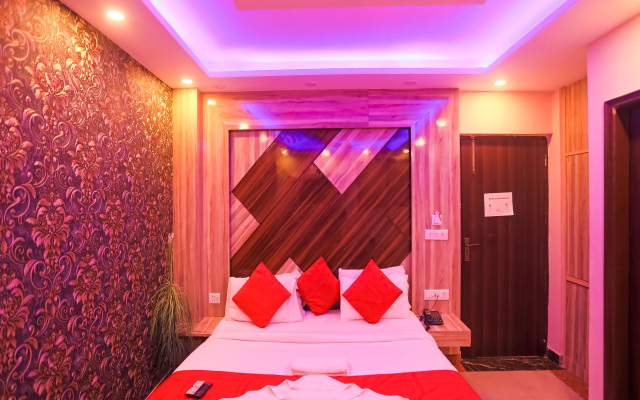 Luxury Stay Hotel