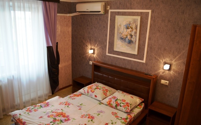 Absolyut Apartments