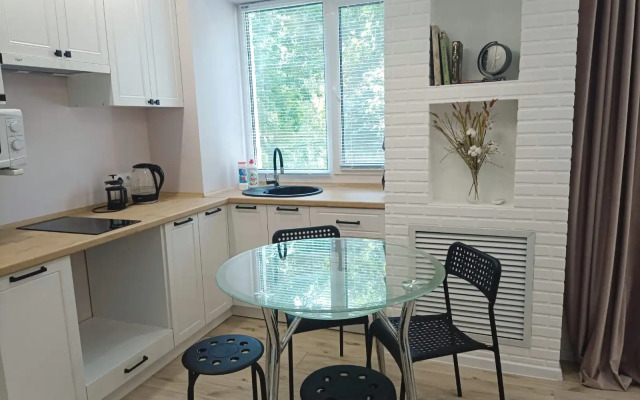 Квартира с дизайнерским ремонтом возле парка Первомайский