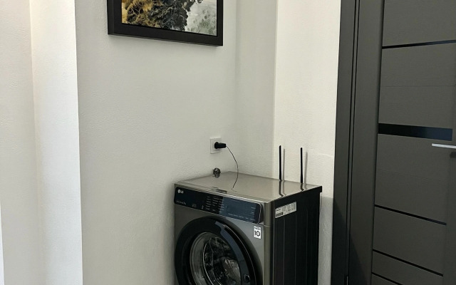 Uyutnaya Studiya Flat Na Sverdlovskoy