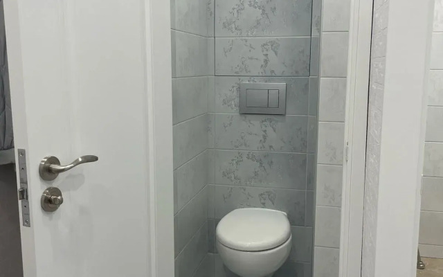 V Tihom Rajone Flat