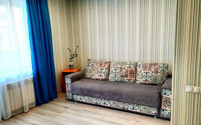 Квартира уютная с диваном Pogostim