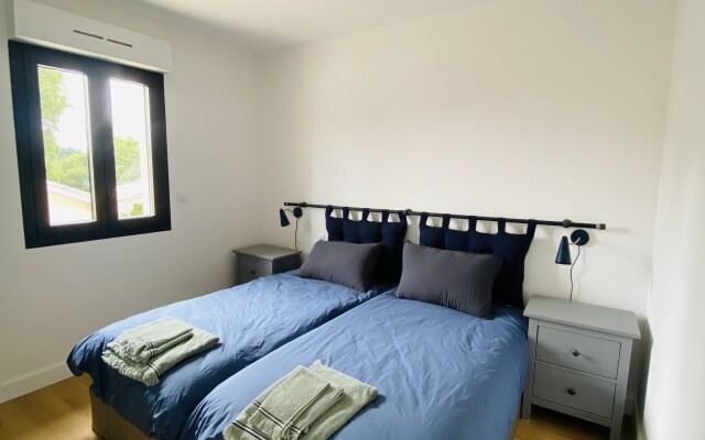 Гостевой дом L'Eperonnete surrounded by vineyards, 5* classification