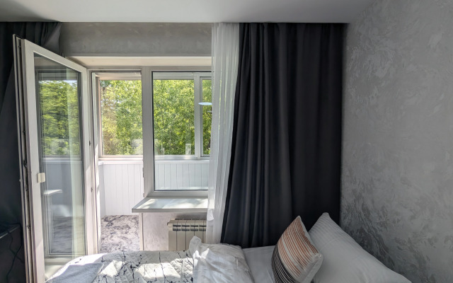 Svetlaya Ryadom s Tsentrom Goroda Flat