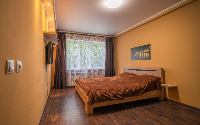 Квартира Двухкомнатная квартира в черте исторического центра Калининграда