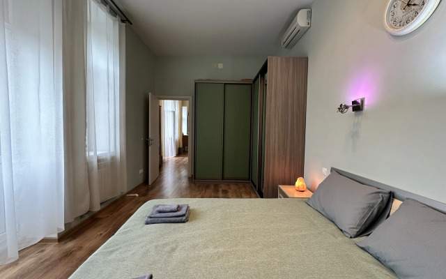 Квартира Шикарная трешка в центре города