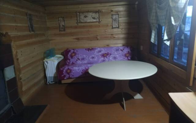 Baykalskiy Kedr Hotel