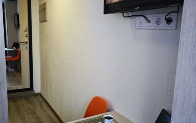 Апартаменты студия на Захарова 5