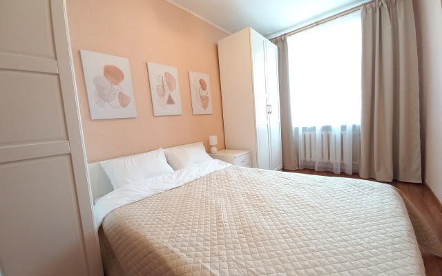 Dvukhkomnatnaya Vozle Tsito Flat