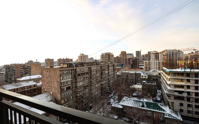 On Koghbatsi Str. 16-113 Apartments