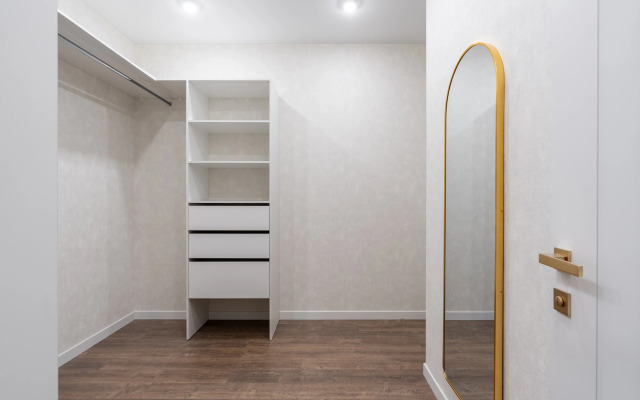 Квартира уютная с дизайнерским ремонтом рядом с метро