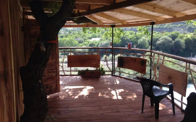 Annunaki 444 Guest House