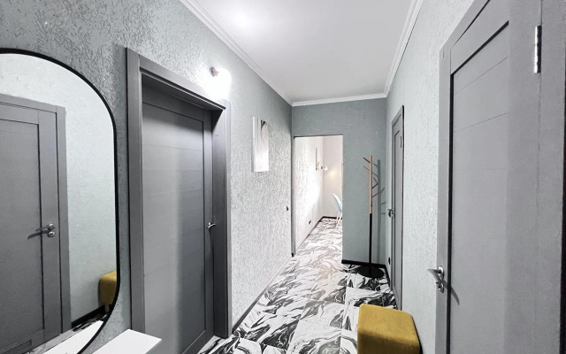 Uyutnaya Svetlaya Posutochno Flat