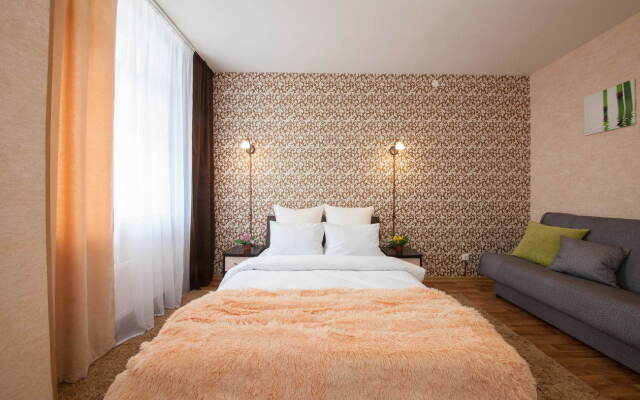 Квартира однокомнатная на  Алексеева 53