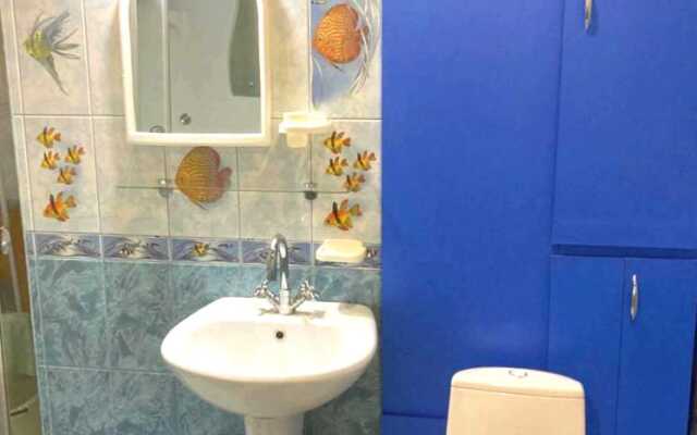 Апартаменты Широкая 34