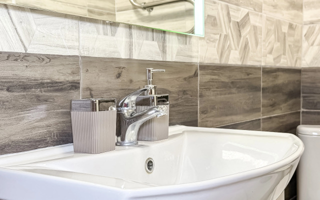 Квартира Энгельса 95 2 Этаж