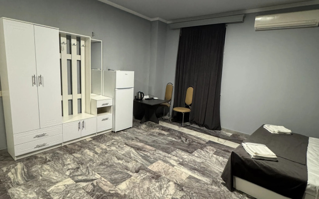 Отель CORNER