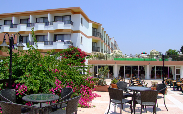 Avlida Hotel