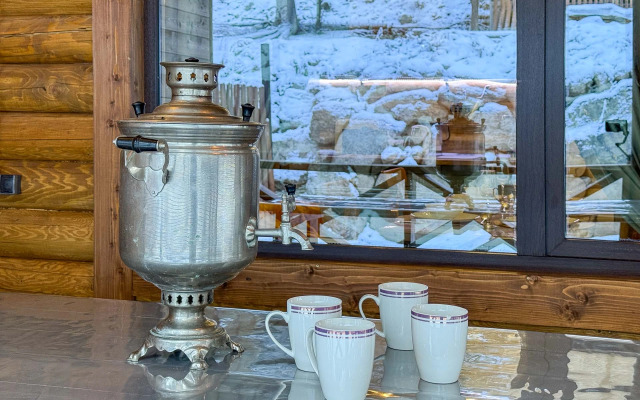 Частный дом У друзей сруб