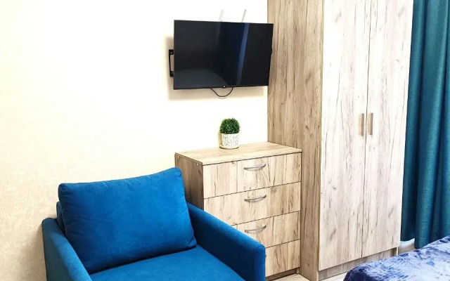 Na Pervoy Linii Morya Flat
