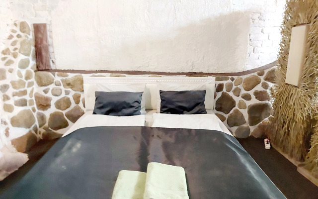 Srednevekovaya Berloga Vozle Taverny S Otdelnym Vkhodom Apartments
