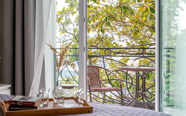 Апартаменты Red Apartments Покровский Парк Пачули