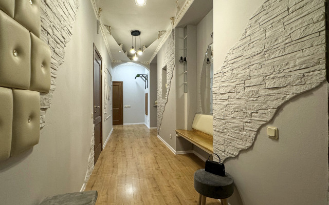 Апартаменты SivakApart c видом на площадь Восстания