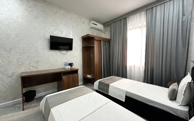 Hotel Grand Zamin Hotel