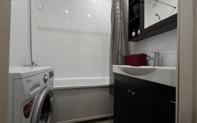 V Drozhzhino Flat