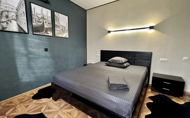 V 3 Minutakh ot Morya Private House