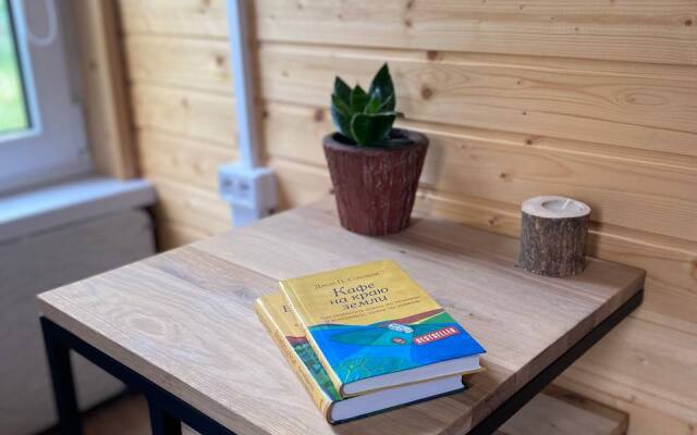 Частный дом Ani hOMe с садом у горной реки