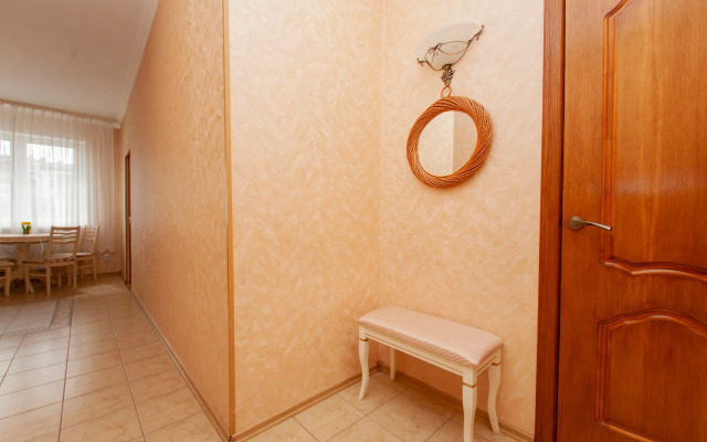 Svetlaya Ryadom S Morem Flat