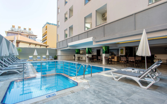 Aslan City Hotel
