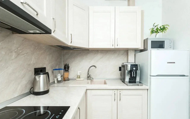 Na Chernomorskoy 6 55 Flat