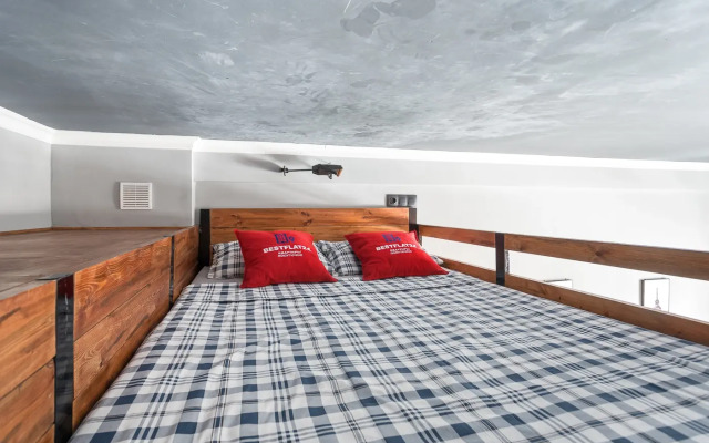 Dvukhurovnevy Lyuks S Krasivym Vidom Na Vladykino Apartments