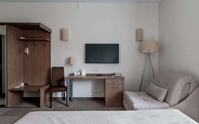 Staryij Dvorik Na Orlovskoj Hotel