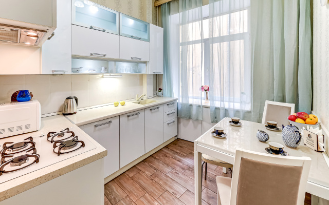 Raiskie Prostory Ligovskogo Apartments