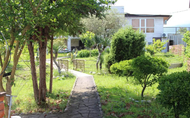 Ruchey Mini-hotel, posyolok Nizhnia Eshera