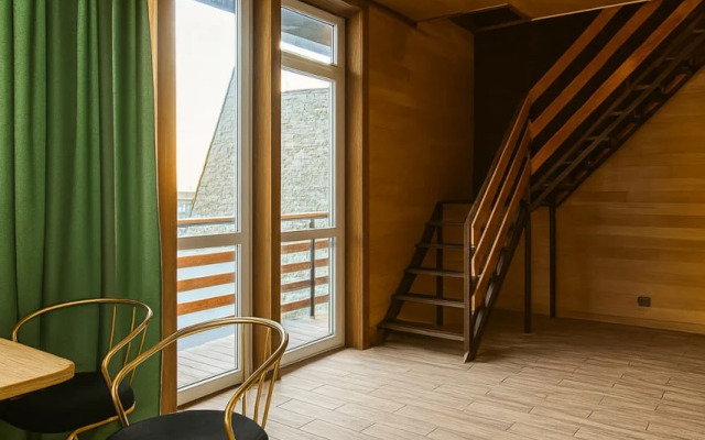 U Morya Sunshine Private house