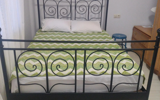 Odnokomnatnaya na Frunze 71 Flat